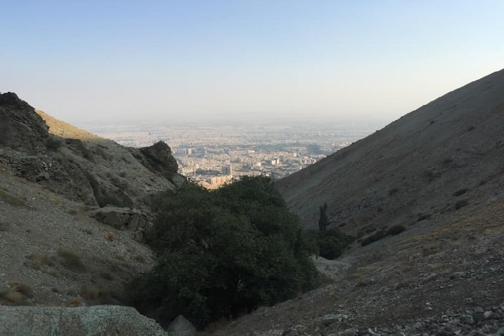 نمای تهران از چین کلاغ